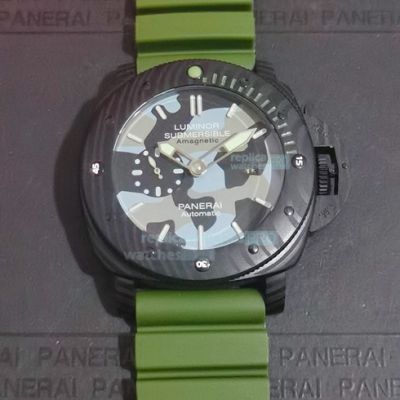 Panerai Luminor Submersible SS Panerai Green Rubber Straps Watch 47MM